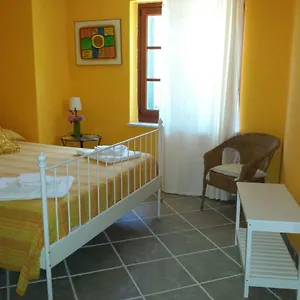 Pietre Antiche Bed & Breakfast Vezzi Portio